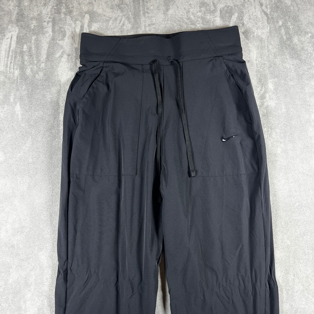 Nike Women's Bliss Luxe 7/8 Training Pants Black Size XS CU4603-010 - Picture 2 of 12